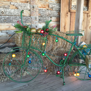 Christmas decor at Lizzie Mae's Mercantile